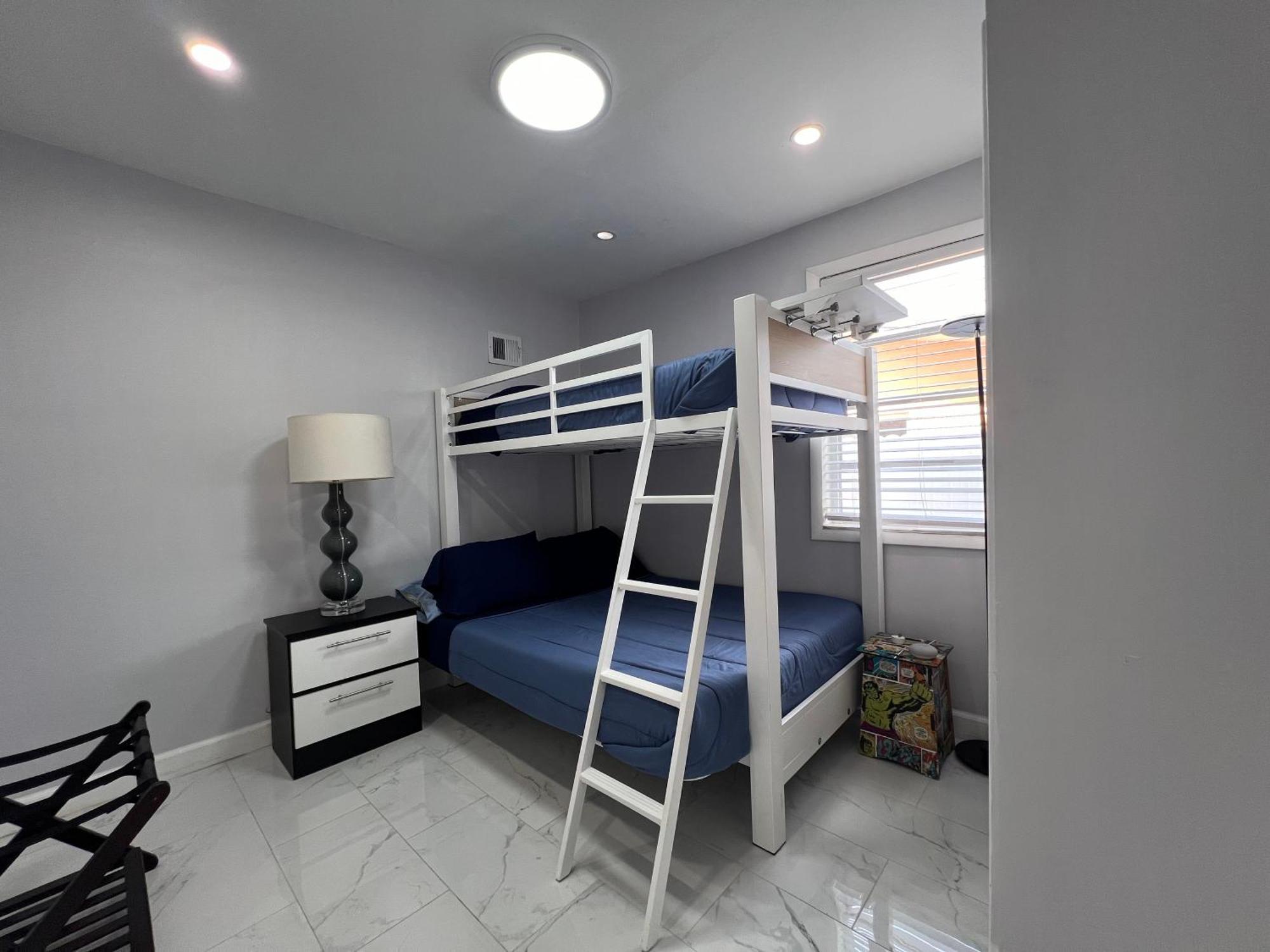 Charming Two Bedroom Apartment. Μαϊάμι Εξωτερικό φωτογραφία